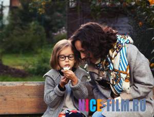 Незнакомка в зеркале (2018)